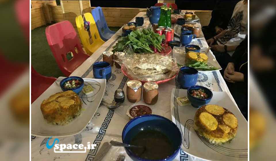 غذاهای لذیذ رستوران اقامتگاه بوم گردی کوچه غار رودافشان - دماوند - روستای سیدآباد